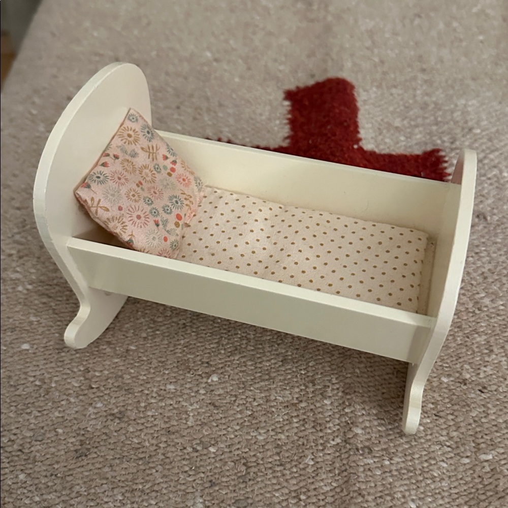 Maileg Micro Bunny & Cradle Cot Set - Picture 3 of 5